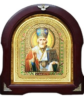Икона Николай Чудотворец 12-А-175 в подарочной упаковке 26х29 см деревянный арочный киот, лик 15х18 Софрино эмаль, оклад (риза) золото