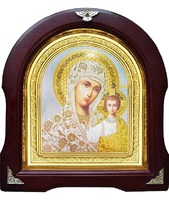 Икона Божьей Матери Казанской 12-А-195 в подарочной упаковке 26х29 см деревянный арочный киот, лик 15х18, оклад (риза) золото
