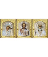 Икона Тройник, лик Софрино белая одежда 24-Г-1 31х13 см деревянный прямой киот на подставке, лик 30х12 Софрино белая одежда, оклад (риза) золото.