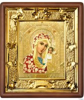 Икона Казанской Божьей Матери 31-П-9 24х27 см деревянный прямой киот, лик 15х18 Софрино цветная одежда, оклад (риза) золото