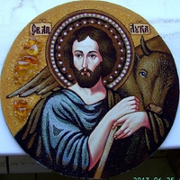 Янтарная икона Лука